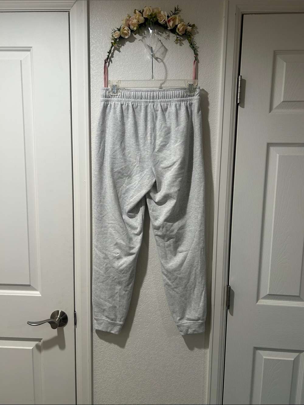 Travis Mathew Cloud Fleece Jogger - Picture 6 of 7